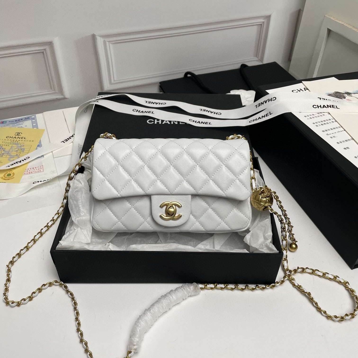 '-  CHANEL  Flap Bag Beige Gold Ball 20cm ✨