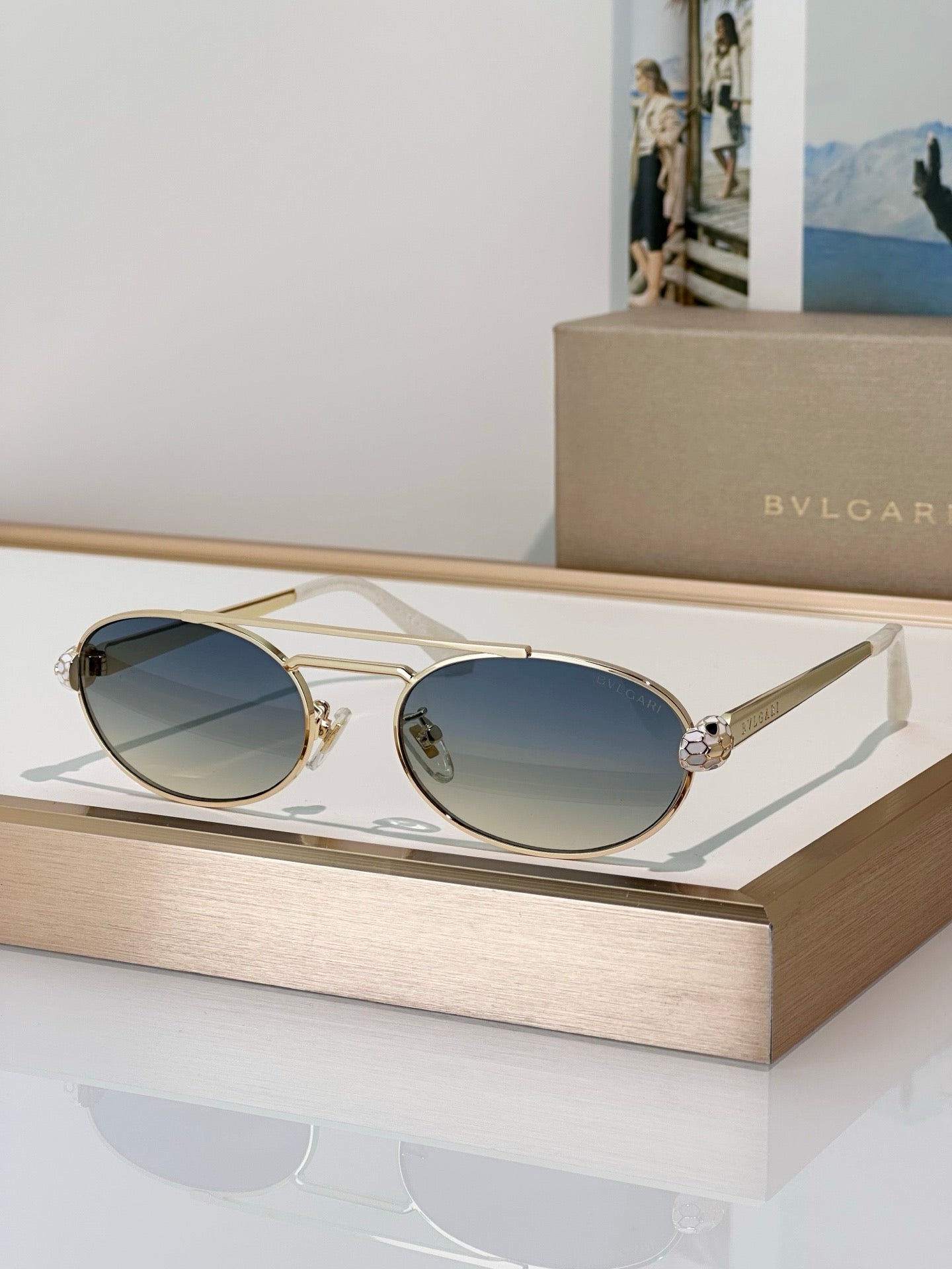 '-  BVLGARI Bvlgari Serpenti 40083  Women's Sunglasses ✨